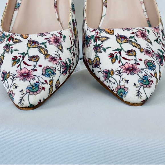 3.75@ Nine West Emmala White Spring Floral Pump - Picture 5 of 15